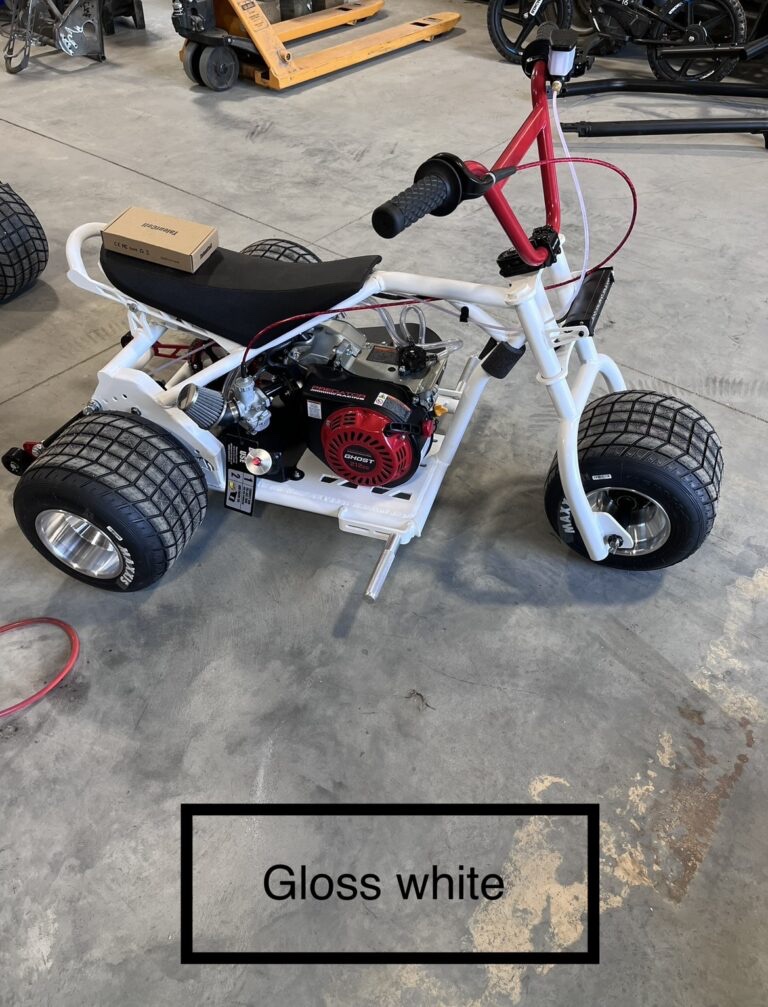 img_6100 Gloss white mini trike - Image 1